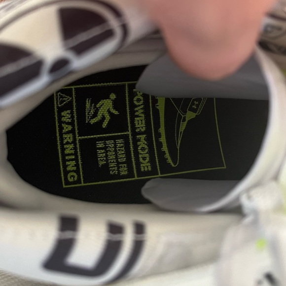 Under Armour Men's Highlight MC White/Silver Football Cleats Size 10 NWOB - Picture 4 of 12